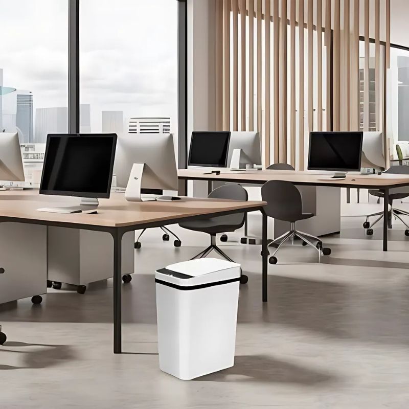 Touchless Sensor Trash Can – Hygienic & Stylish